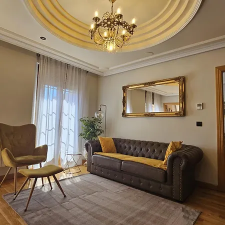 Legio Vii Apartment